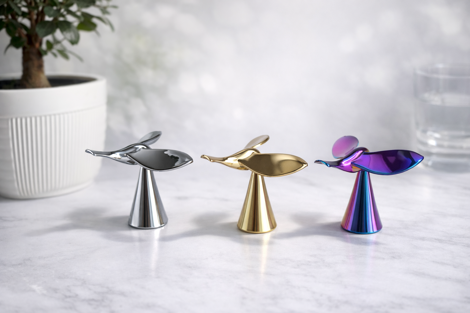 Balancing Bird Bottle Opener – Metal Flying Bird Bar Decor Gift
